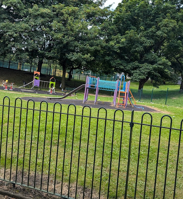 Open green spaces in Buile Hill Park