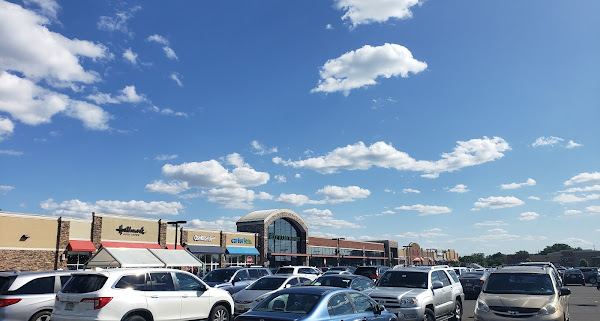 clark-commons-shopping-center1